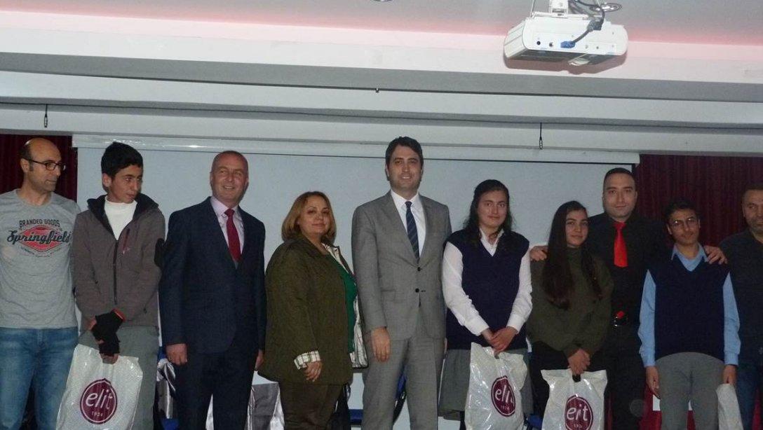 Şehit Mehmet Anadolu Lisesince 3. Geleneksel Bilgi Yarışması Düzenlendi