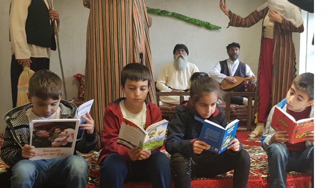 Sınırsız Okuyoruz Projesi Kapsamında Tunceli Müzesi'ne Gezi Düzenlendi